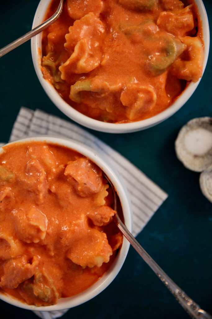 soupe rosee aux tortellinis PASSION BOUFFE